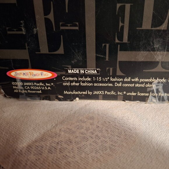 Vintage TRENDWATCH JAKKS PACIFIC 15" ELLE DOLL IN BOX HARD TO FIND BLONDE - Picture 4 of 7